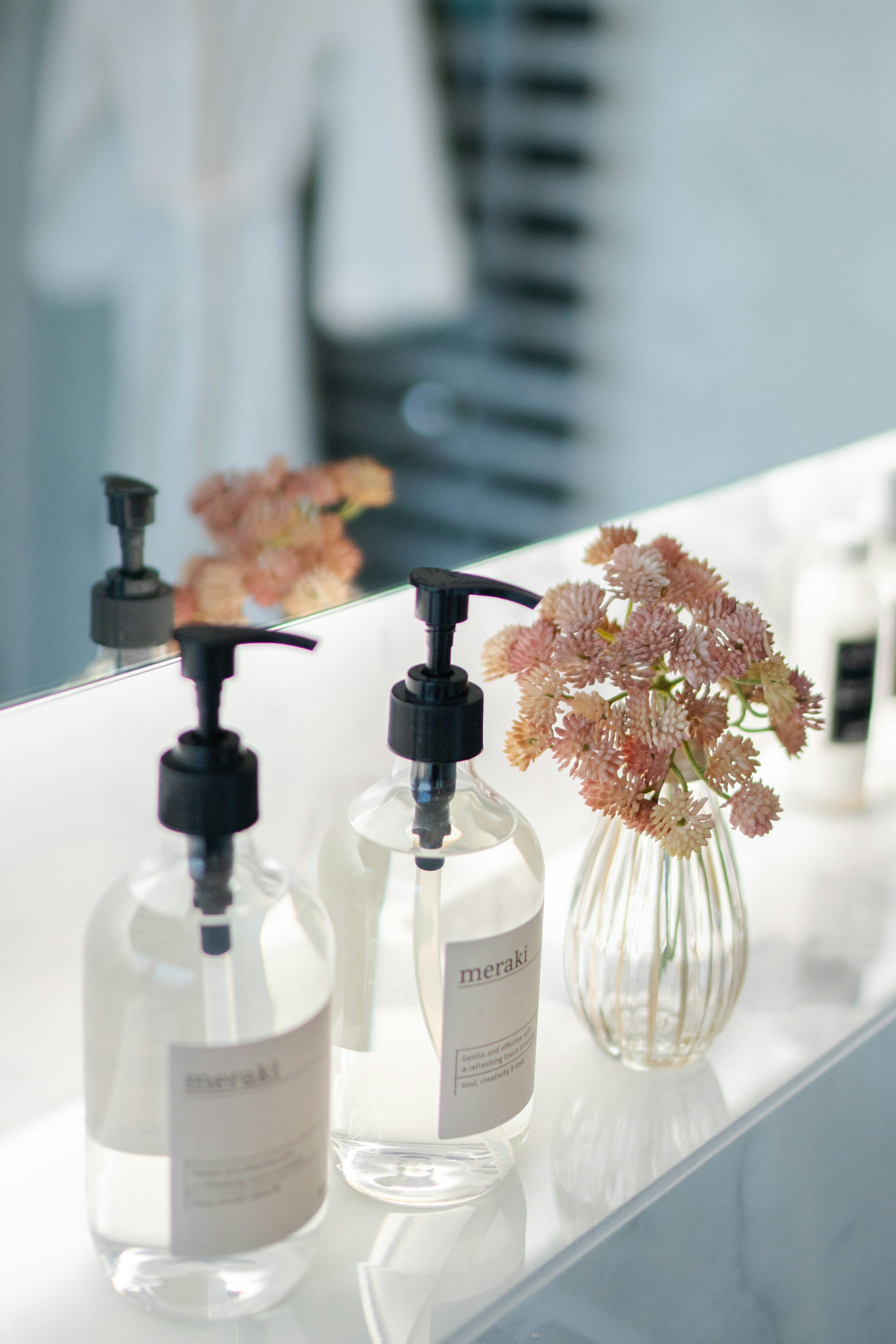 Refillable Foam Bottles for Daily Routines: How to Make Product Storage Simpler