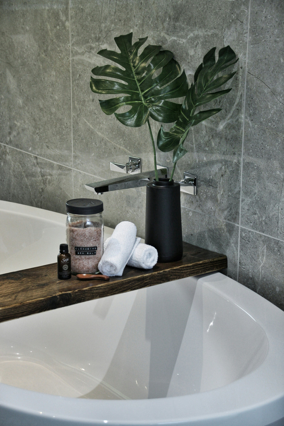 Refillable Foam Bottle Ideas for a More Consistent Bathroom Style