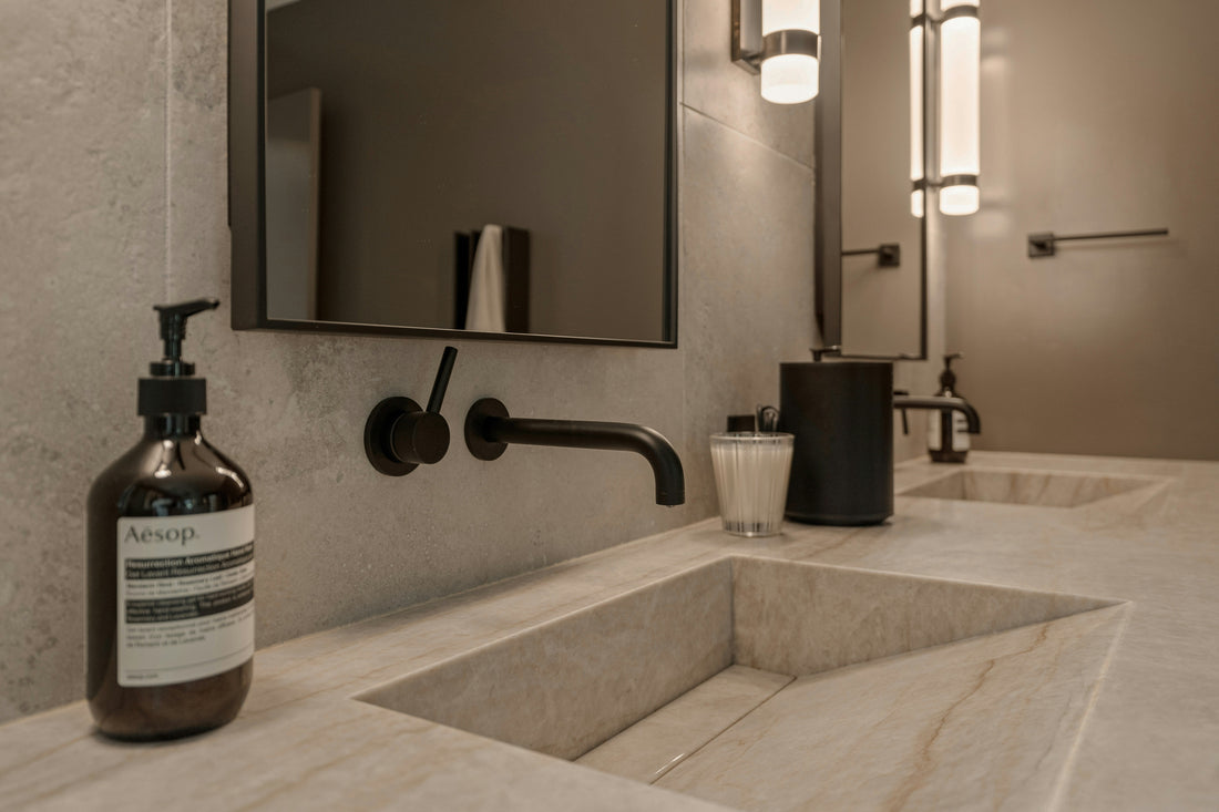 Foam Pump Bottle Storage for Minimalist Bathrooms