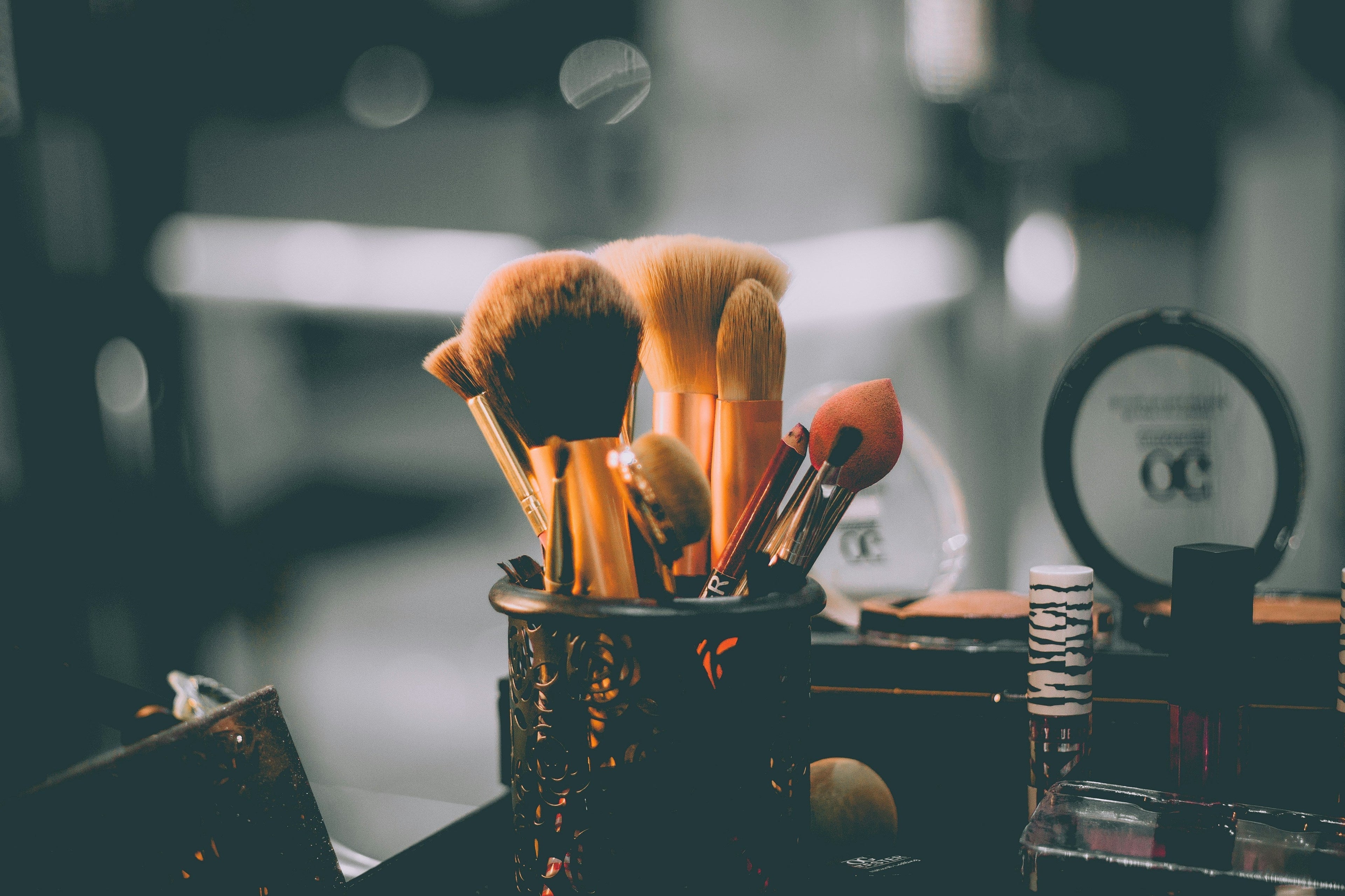 Makeup Storage for Teenagers: Practical Ways to Organize Beauty Essentials