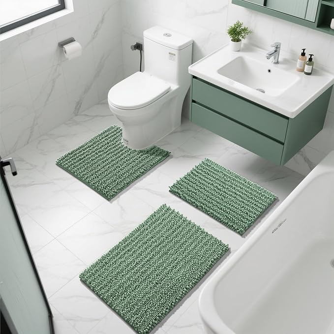 Yimobra Bathroom Rugs Non Slip Washable - Ultra Soft Absorbent Chenille Bath Mat, Quick Dry Shaggy Floor Carpet for Tub Shower, Green Home Decor Accessories, 24x17 Inch