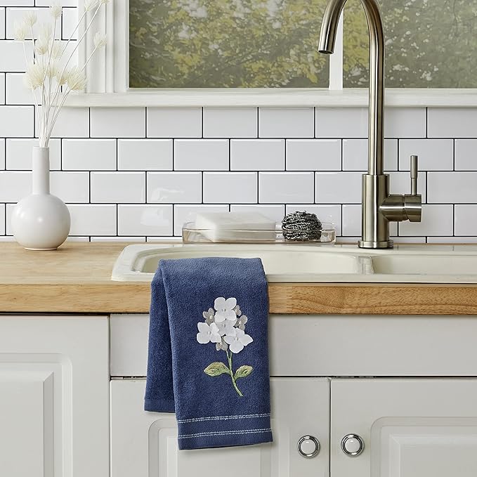 SKL Home Farm Hydrangea Hand Towel (2-Pack), Blue